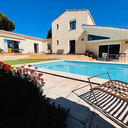Annexe Des Pins - Studio Gite Avec Piscine & Climatisation Villeneuve-lès-Béziers Exteriör bild