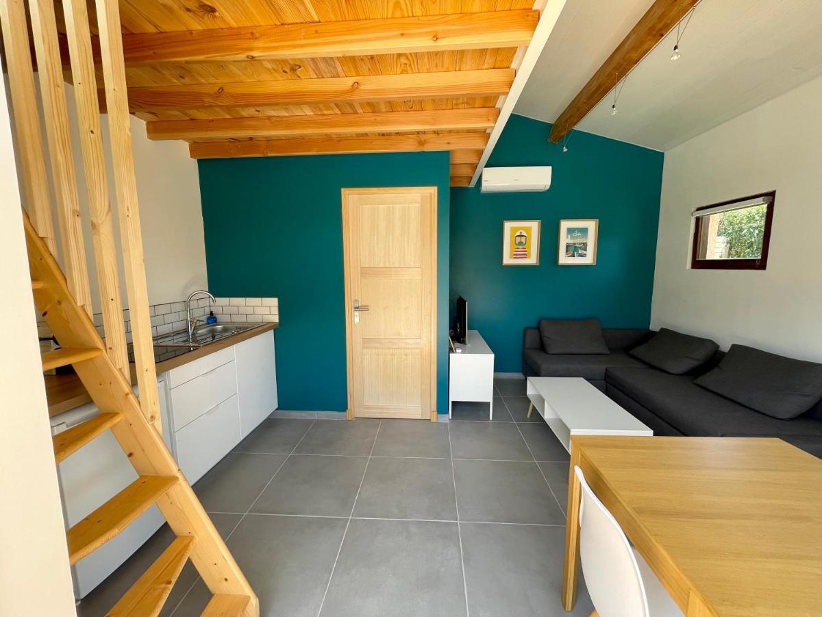 Annexe Des Pins - Studio Gite Avec Piscine & Climatisation Villeneuve-lès-Béziers Exteriör bild