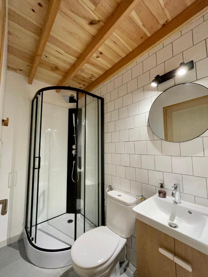 Annexe Des Pins - Studio Gite Avec Piscine & Climatisation Villeneuve-lès-Béziers Exteriör bild