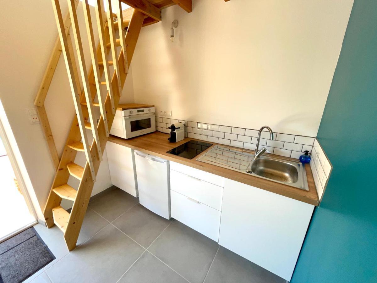 Annexe Des Pins - Studio Gite Avec Piscine & Climatisation Villeneuve-lès-Béziers Exteriör bild